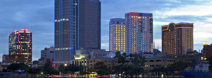 Sheraton Saigon Hotel & Towers - Ho Chi Minh City 01.jpg